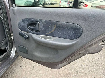 Renault Clio, 2001г., передний привод, механика