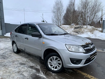 Lada (ВАЗ) Granta, 2015г, передний привод, механика