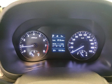 Hyundai Solaris, 2019г, передний привод, автомат