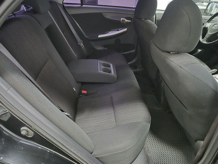 Toyota Corolla, 2008г., передний привод, автомат