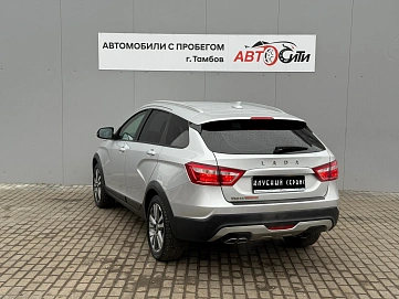 Lada (ВАЗ) , 2021г., передний привод, механика