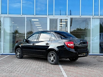 Lada (ВАЗ) Granta, 2014г, передний привод, механика