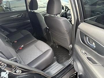 Nissan X-Trail, 2018г, передний привод, вариатор