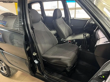 Chevrolet Niva, 2009г, полный привод, механика