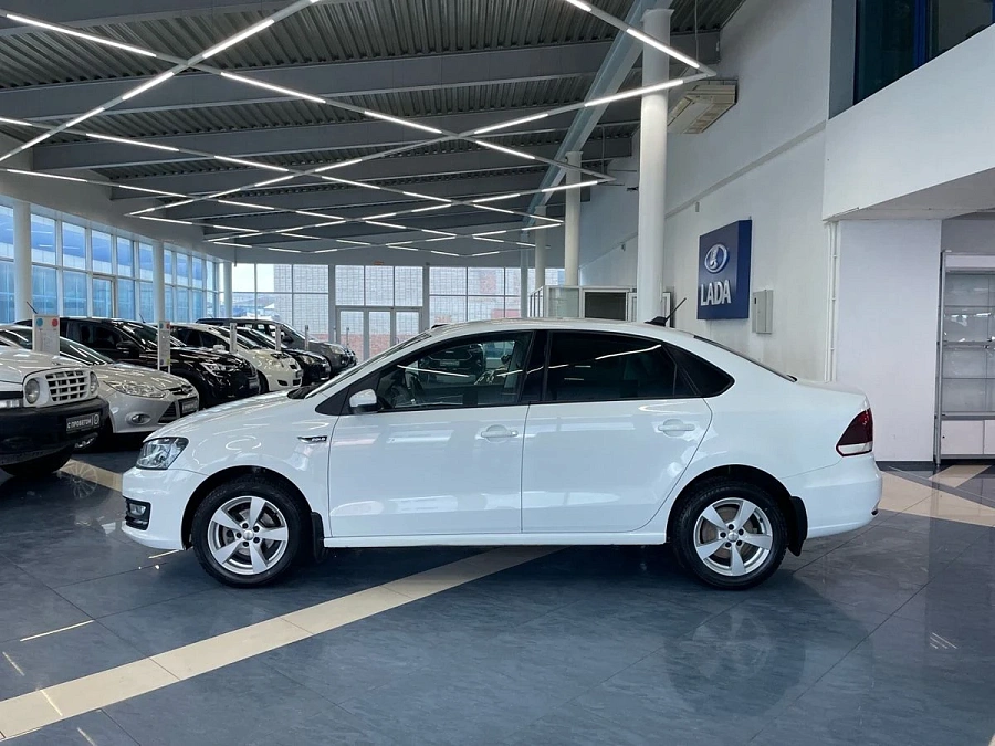 Volkswagen Polo, 2018г., передний привод, механика