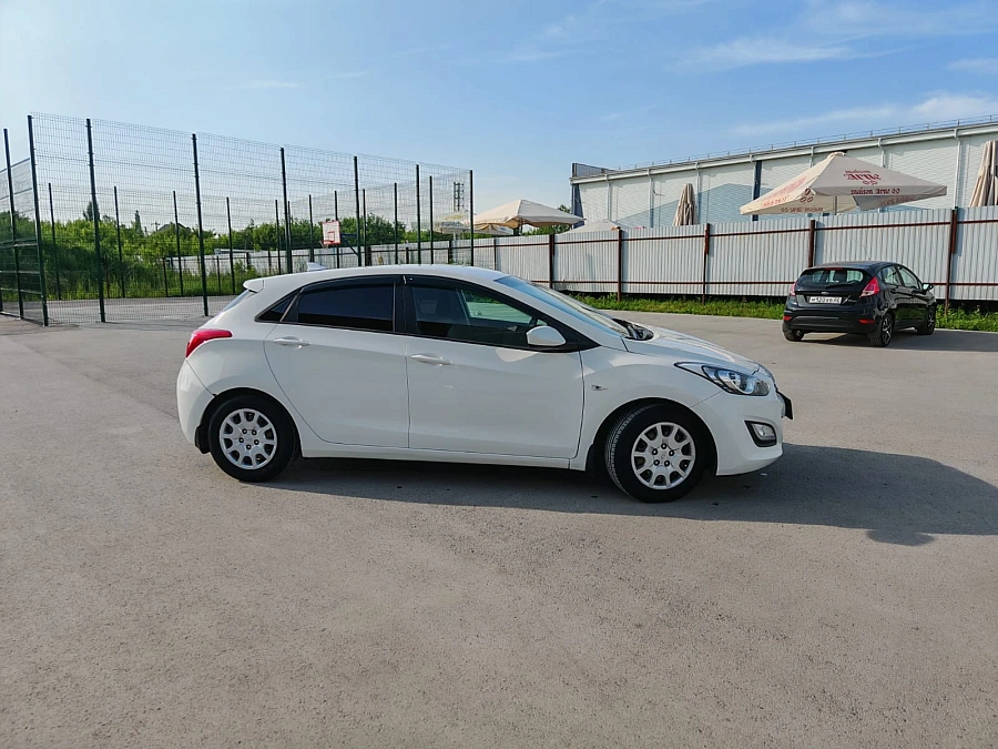 Hyundai i30, 2012г., передний привод, механика