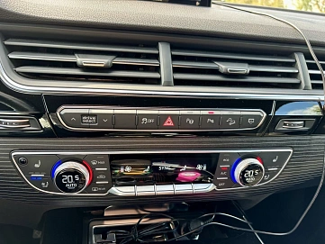 Audi Q7, 2018г, полный привод, автомат