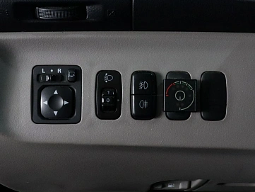 Mitsubishi Grandis, 2006г, полный привод, автомат