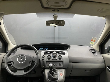 Renault , 2008г., передний привод, механика