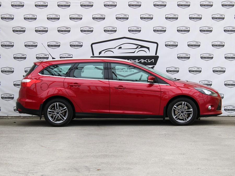 Ford Focus, 2012г., передний привод, робот
