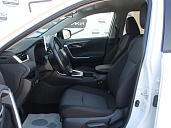 Toyota RAV4, 2019г., полный привод, вариатор