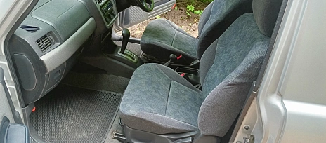 Mitsubishi Pajero iO, 2001г, полный привод, автомат