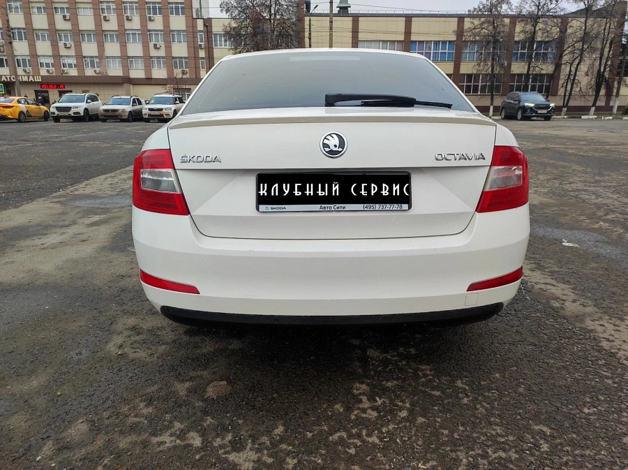 Skoda Octavia, 2014г., передний привод, автомат