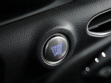 Hyundai Sonata, 2019г, передний привод, автомат