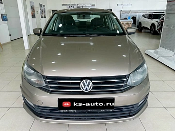Volkswagen Polo, 2016г., передний привод, автомат
