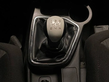 Lada (ВАЗ) Priora, 2015г, передний привод, механика