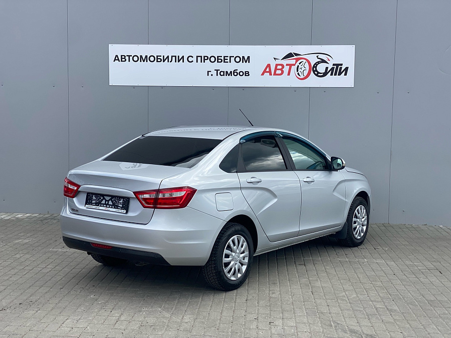 Lada (ВАЗ) Vesta, 2018г., передний привод, механика