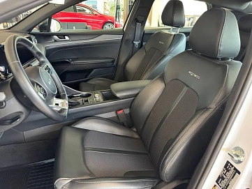 Kia K5, 2021г, передний привод, автомат