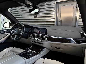BMW X5, 2019г, полный привод, автомат