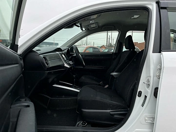 Toyota Corolla, 2017г, передний привод, автомат