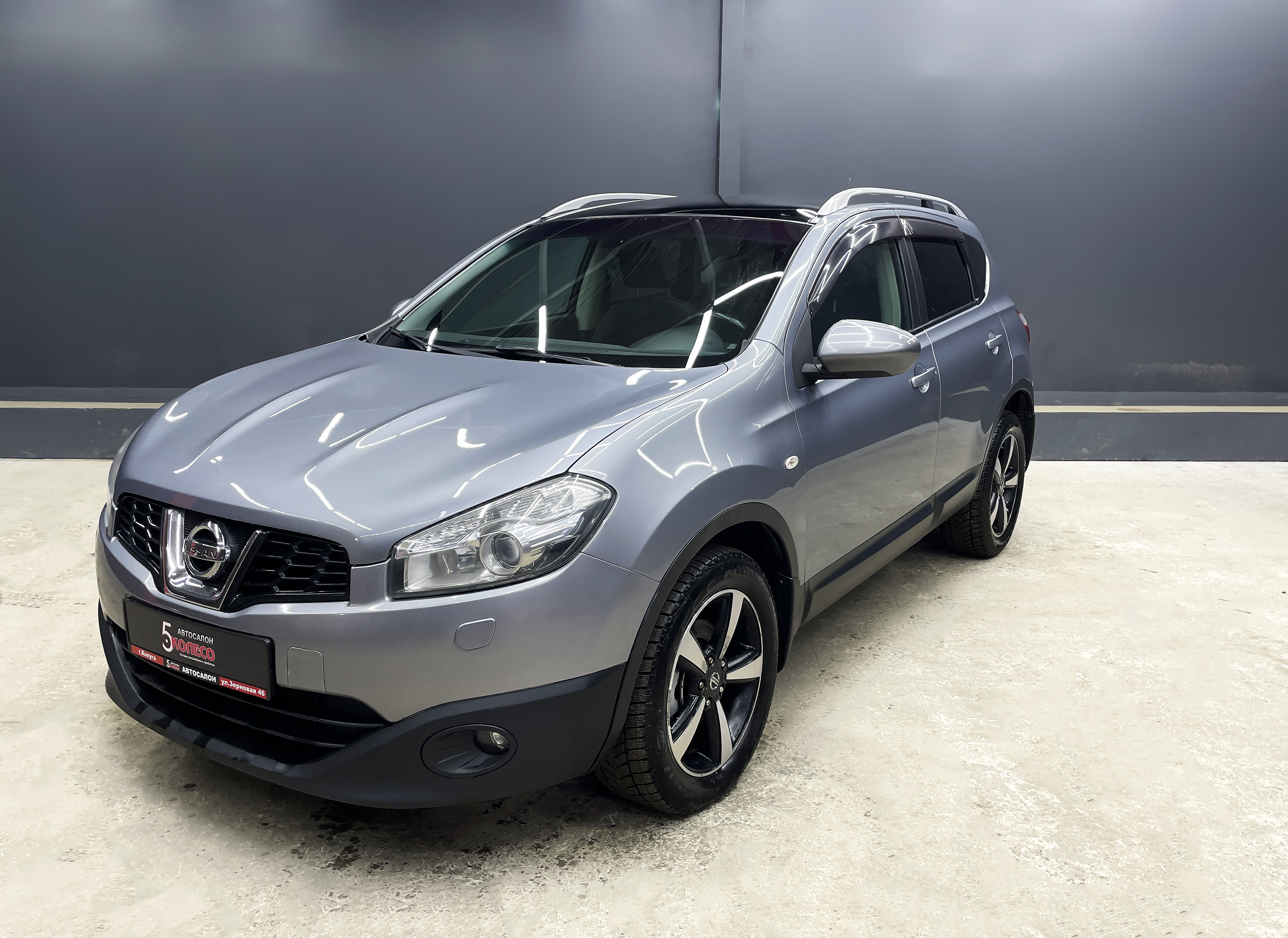 Nissan Qashqai, 2010г, передний привод, вариатор