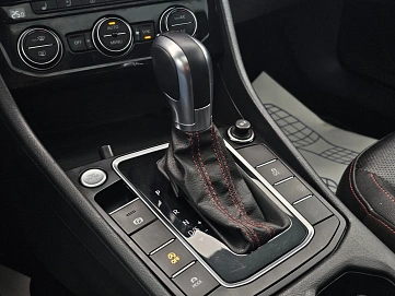 Volkswagen Jetta, 2019г, передний привод, робот