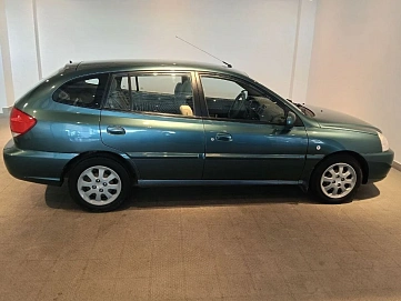 Kia Rio, 2003г, передний привод, механика