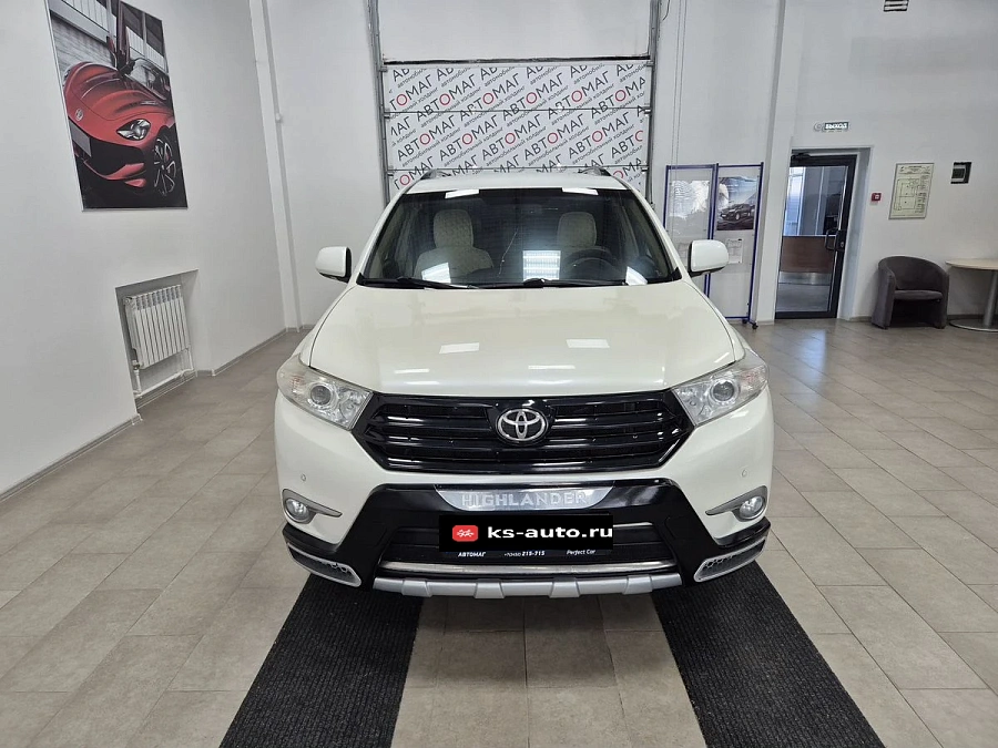 Toyota Highlander, 2011г., полный привод, автомат