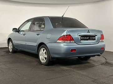 Mitsubishi Lancer, 2006г, передний привод, механика