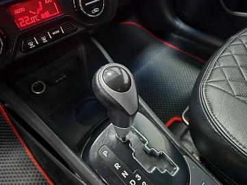 Kia Rio, 2013г, передний привод, автомат