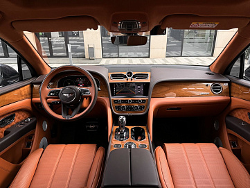 Bentley Bentayga, 2024г, полный привод, автомат