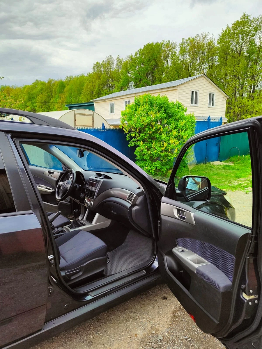 Subaru Forester, 2008г., полный привод, механика