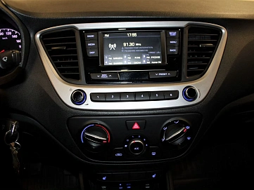 Hyundai Solaris, 2018г., передний привод, автомат