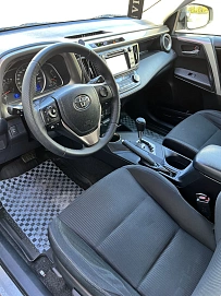 Toyota RAV4, 2013г, полный привод, вариатор