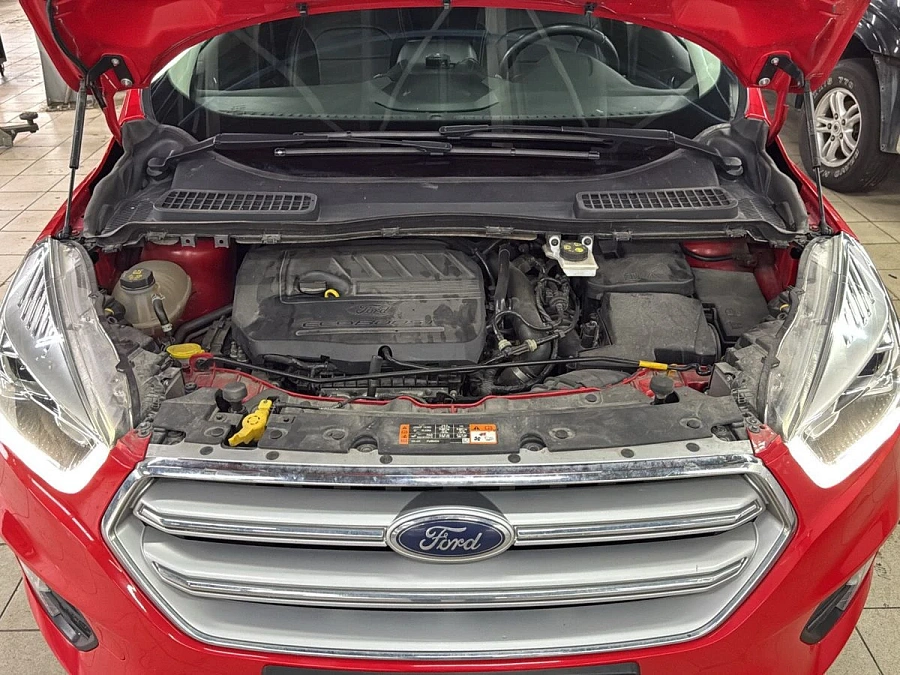 Ford Kuga, 2017г., полный привод, автомат