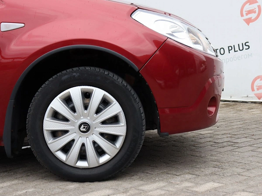 Renault Sandero, 2011г., передний привод, механика