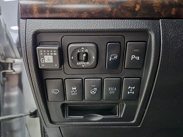 Toyota Land Cruiser, 2012г, полный привод, автомат