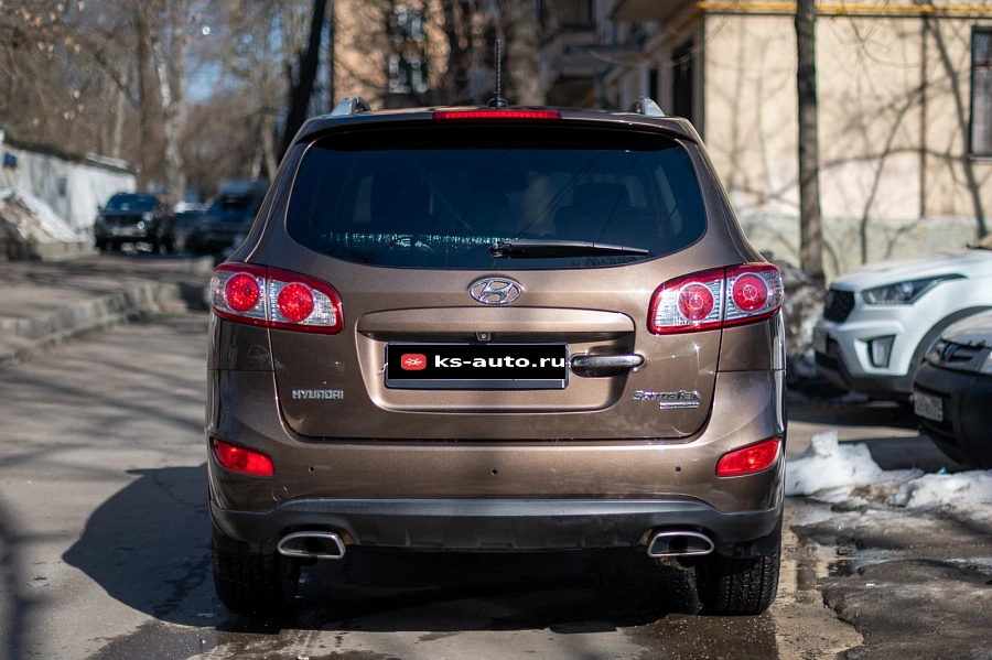 Hyundai Santa Fe, 2011г., полный привод, автомат