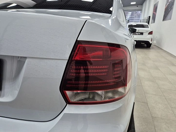 Volkswagen Polo, 2019г, передний привод, автомат