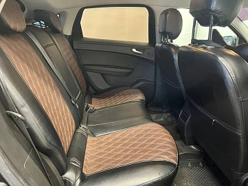 Renault Arkana, 2019г, передний привод, вариатор