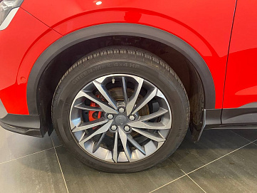 Geely , 2023г., передний привод, автомат