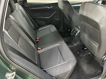 Skoda Karoq, 2021г, полный привод, робот
