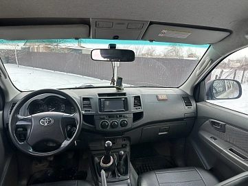 Toyota Hilux, 2013г, полный привод, механика
