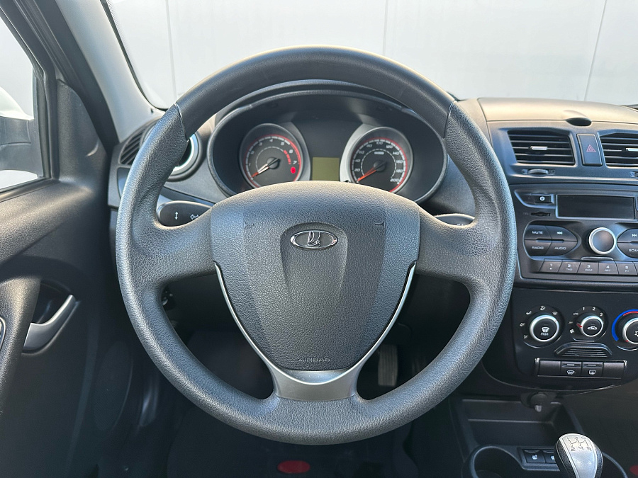 Lada (ВАЗ) Kalina, 2016г., передний привод, механика