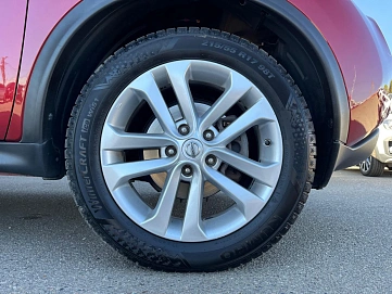 Nissan Juke, 2012г, передний привод, автомат