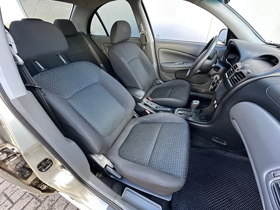 Nissan Almera Classic, 2008г., передний привод, автомат