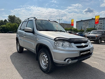 Chevrolet Niva, 2015г, передний привод, механика