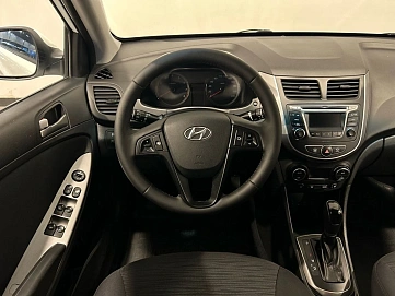 Hyundai Solaris, 2016г, передний привод, автомат