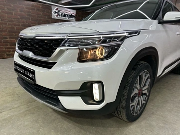 Kia Seltos, 2022г, передний привод, автомат