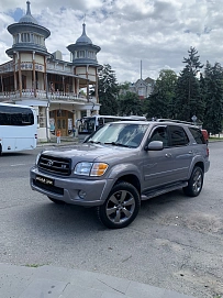 Toyota Sequoia, 2001г, полный привод, автомат